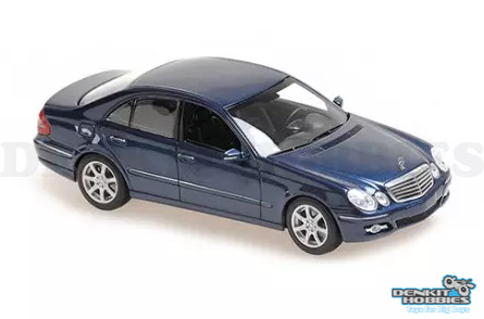 MERCEDES-BENZ E-CLASS (W211) 2006 DARK BLUE METALLIC 1/43 SCALE MAXICHAMPS