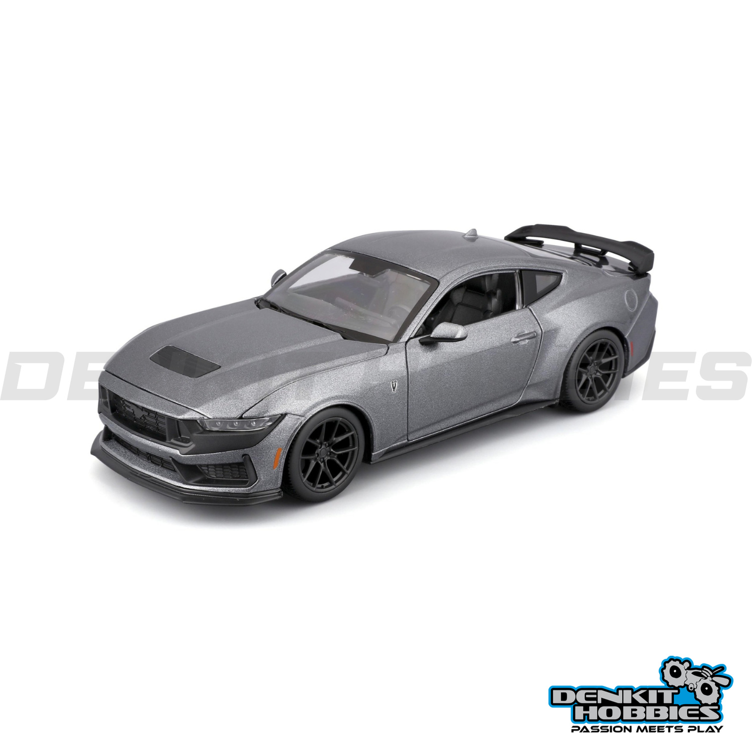 FORD MUSTANG DARKHORSE 2024 1/24 SCALE MAISTO