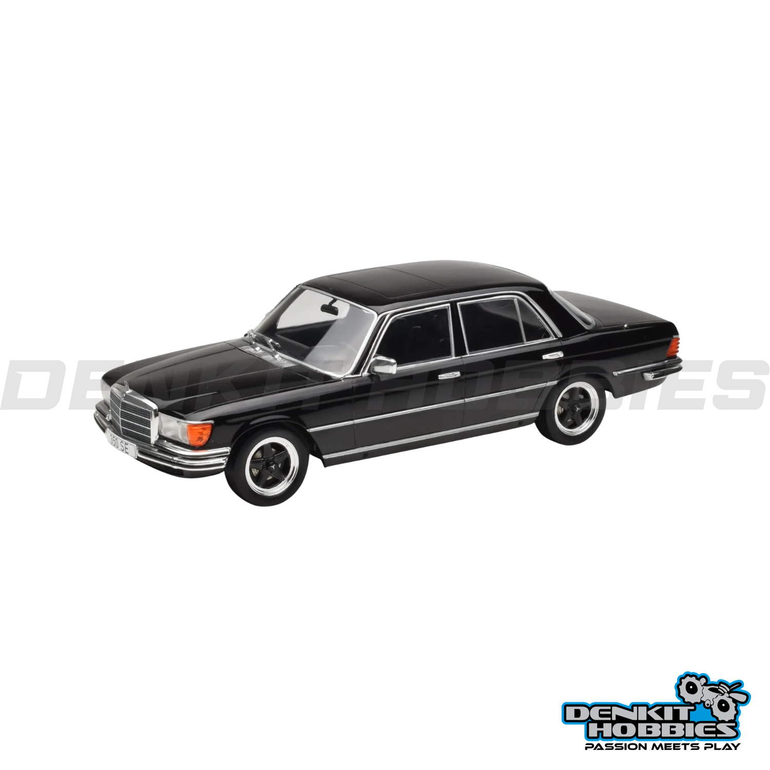MERCEDES S-CLASS (W116) BLACK 1972 1/18 SCALE MODEL CAR GROUP