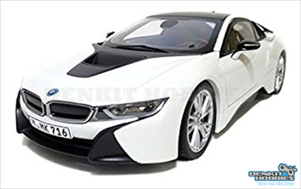 BMW i8 CRYSTAL WHITE 1/18 PARAGON