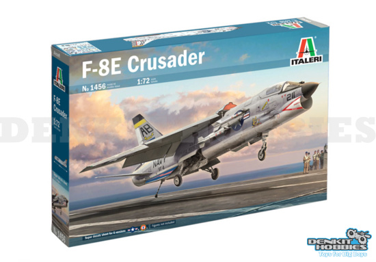 F-8E CRUSADER PLASTIC MODEL KIT 1/72 ITALERI