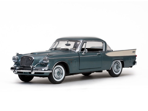STUDEBAKER GOLDEN HAWK 1957 1/18 SUN STAR
