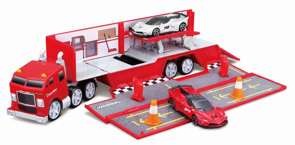 FERRARI EVOLUTION HAULER FM WITH 2 CARS MAISTO